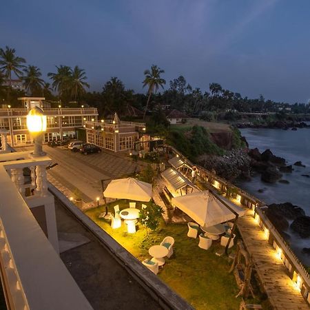 State Beach Resort And Spa Каннур Екстер'єр фото