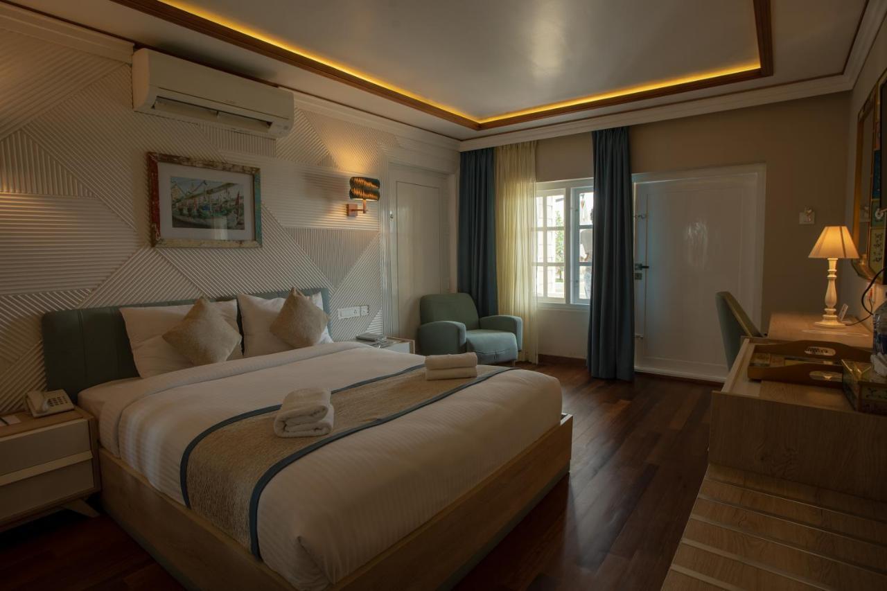 State Beach Resort And Spa Каннур Екстер'єр фото