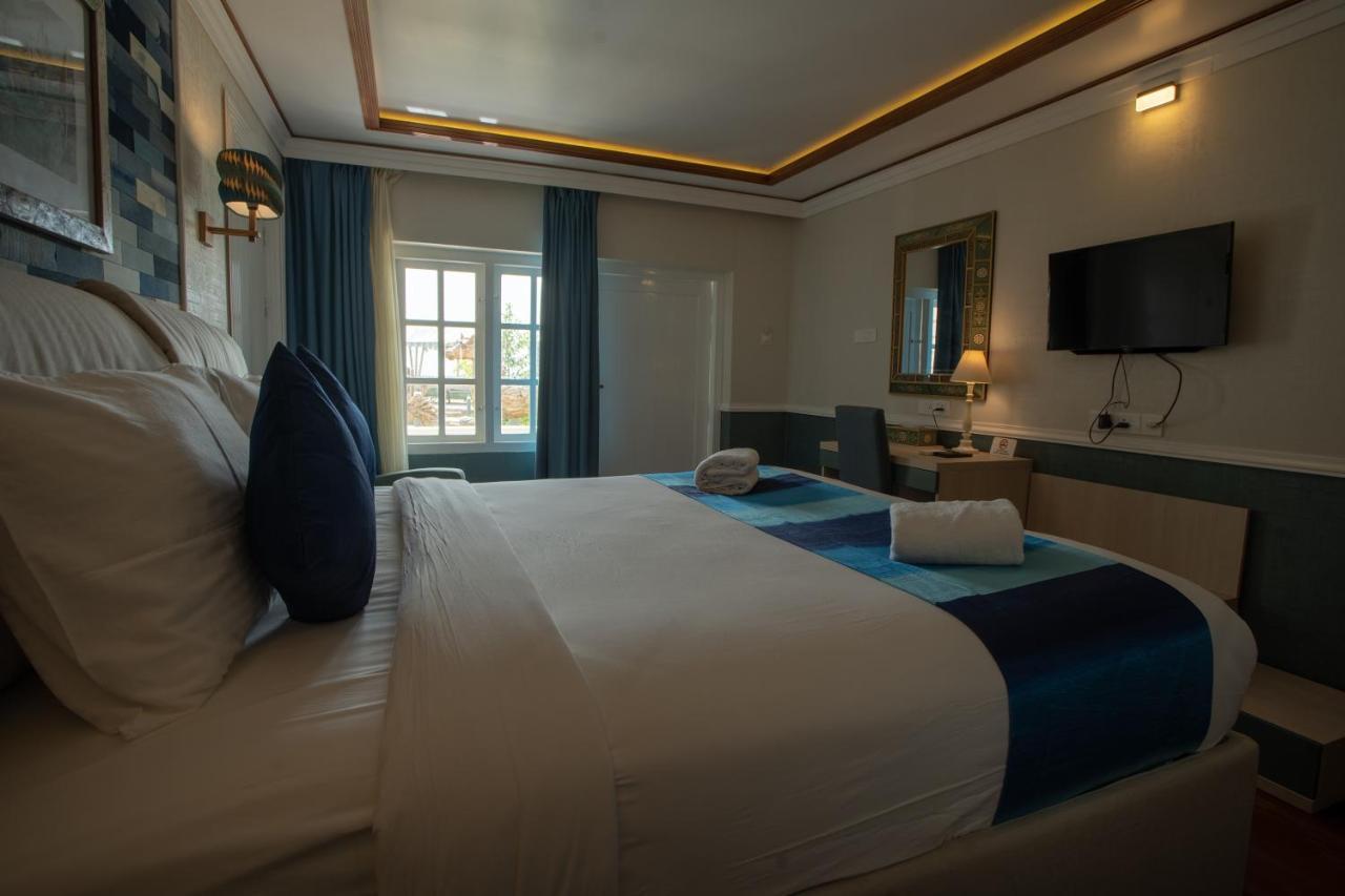 State Beach Resort And Spa Каннур Екстер'єр фото